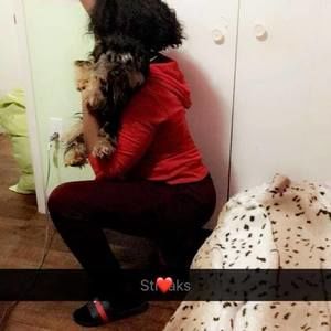 Meet your Posher, Yvonne